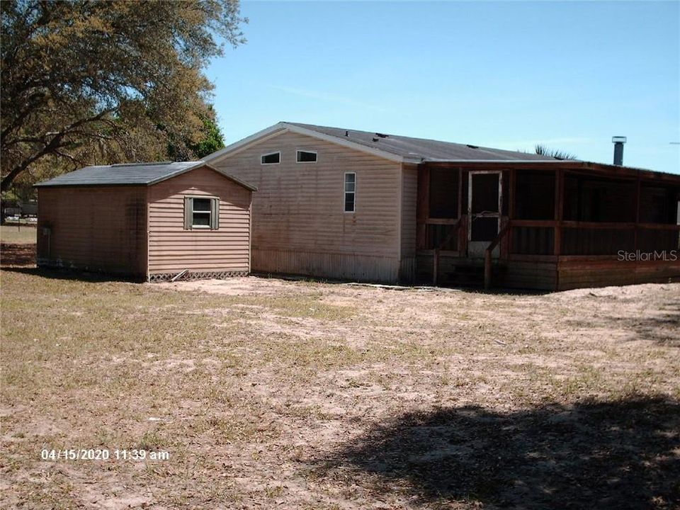 Vendido Recientemente: $79,900 (3 camas, 2 baños, 1890 Pies cuadrados)