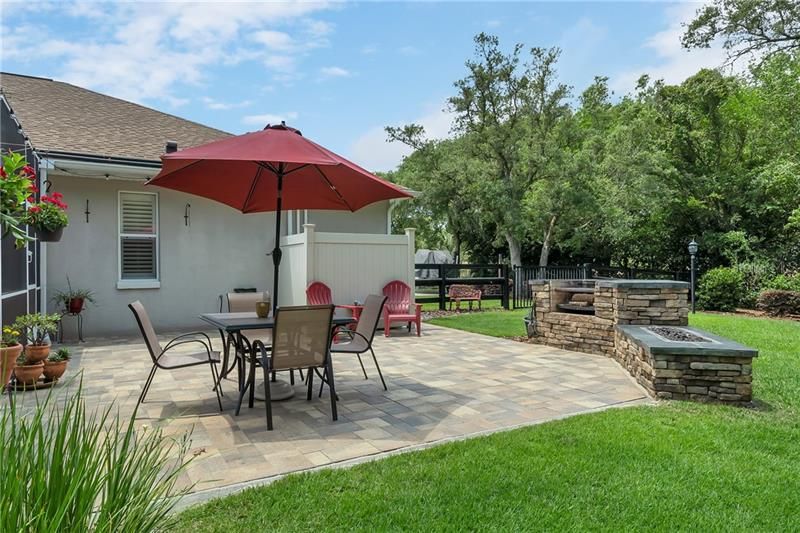 Recently Sold: $329,000 (3 beds, 2 baths, 2146 Square Feet)