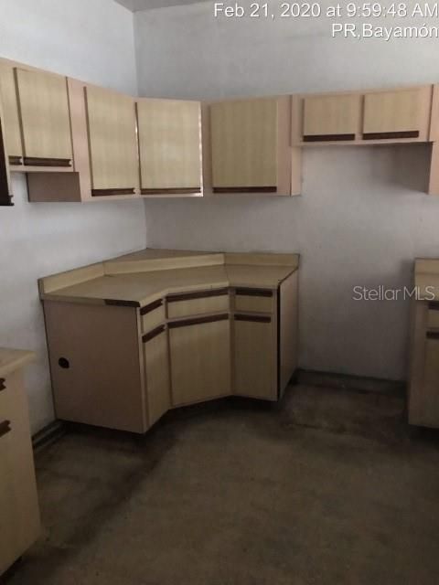 Vendido Recientemente: $66,000 (3 camas, 2 baños, 1397 Pies cuadrados)