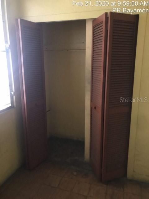 Vendido Recientemente: $66,000 (3 camas, 2 baños, 1397 Pies cuadrados)