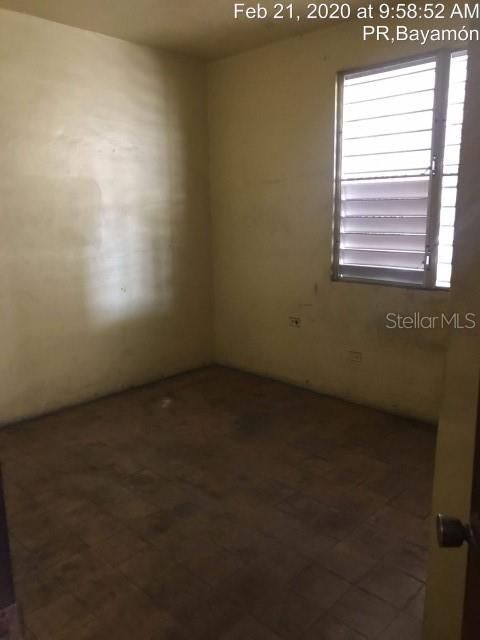 Vendido Recientemente: $66,000 (3 camas, 2 baños, 1397 Pies cuadrados)