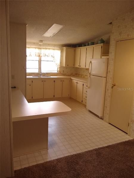 Recently Rented: $700 (2 beds, 2 baths, 1344 Square Feet)