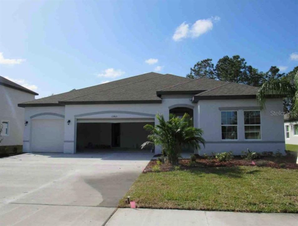 Recently Sold: $319,725 (4 beds, 3 baths, 2286 Square Feet)