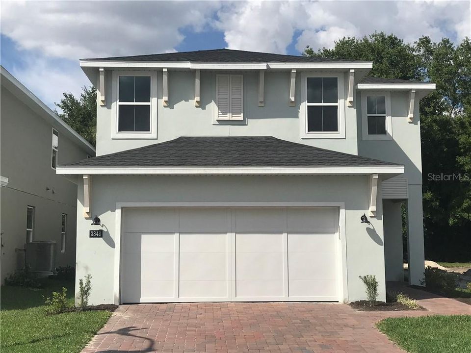 Recently Sold: $327,995 (3 beds, 2 baths, 2083 Square Feet)