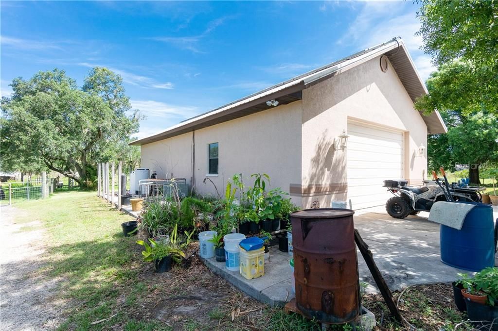 Recently Sold: $449,000 (3 beds, 2 baths, 2210 Square Feet)