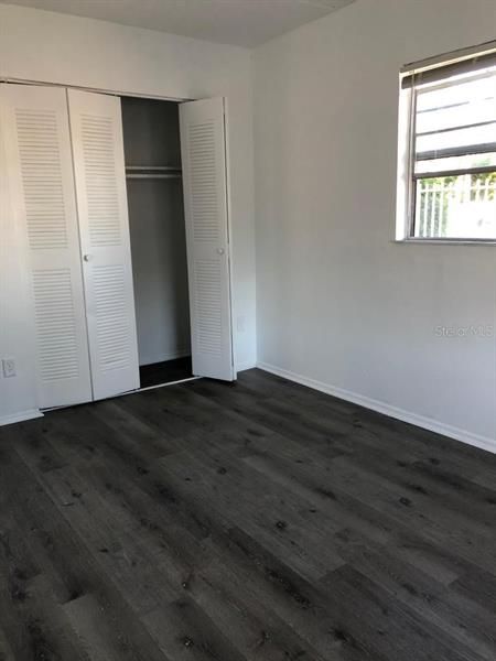 Recently Rented: $990 (2 beds, 1 baths, 784 Square Feet)