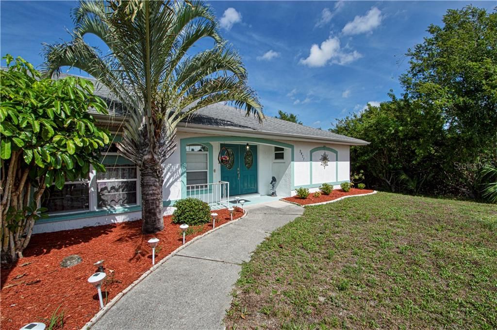 Vendido Recientemente: $179,900 (3 camas, 2 baños, 1797 Pies cuadrados)