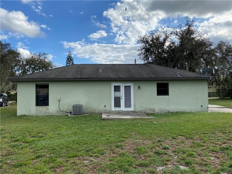 Recently Sold: $85,000 (3 beds, 2 baths, 1128 Square Feet)