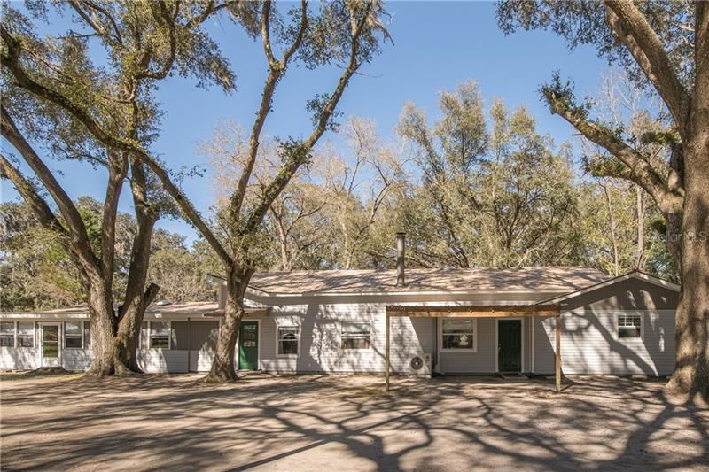 Recently Sold: $195,000 (5 beds, 2 baths, 3110 Square Feet)