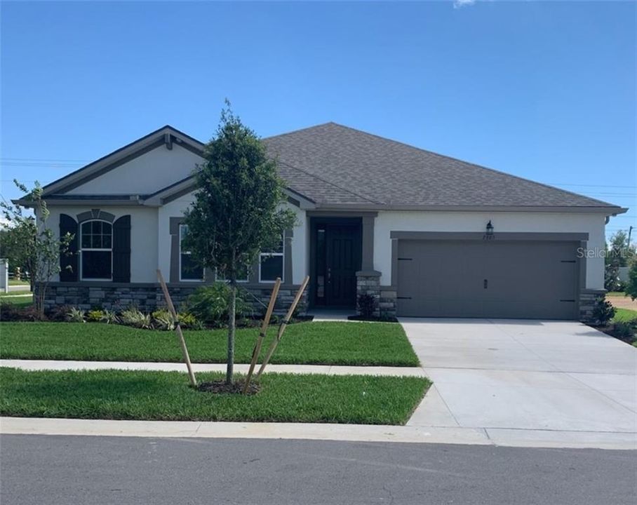 Recently Sold: $358,243 (4 beds, 3 baths, 2328 Square Feet)