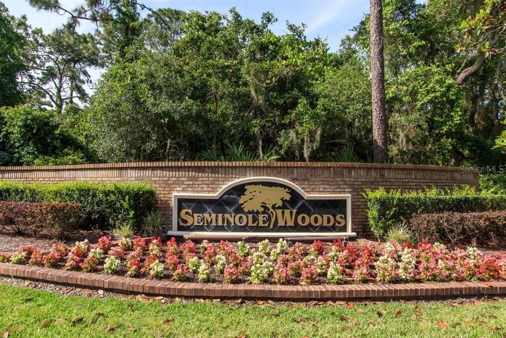 Community Entrance - 5 Acre Estates