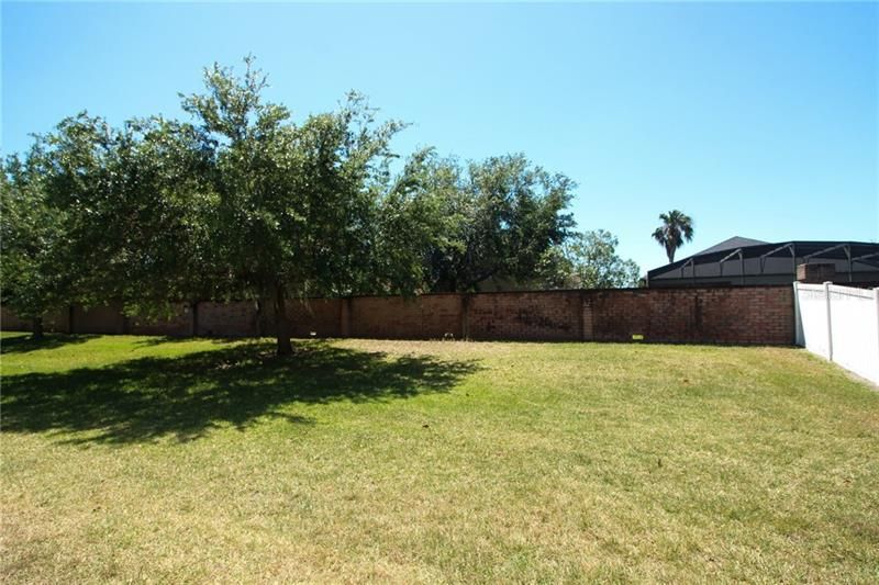 Recently Sold: $360,000 (4 beds, 3 baths, 2540 Square Feet)