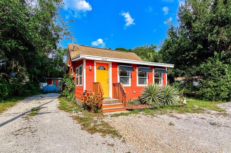 Recently Sold: $150,000 (3 beds, 2 baths, 1594 Square Feet)