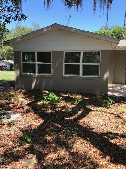 Recently Sold: $129,900 (3 beds, 1 baths, 1080 Square Feet)