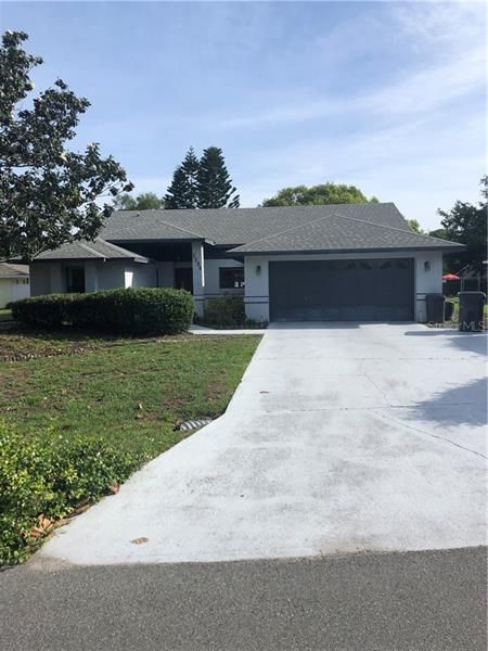 Recently Sold: $220,000 (3 beds, 2 baths, 1598 Square Feet)