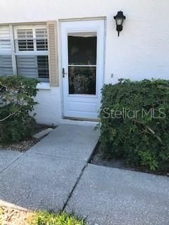 Recently Sold: $182,000 (2 beds, 2 baths, 1100 Square Feet)