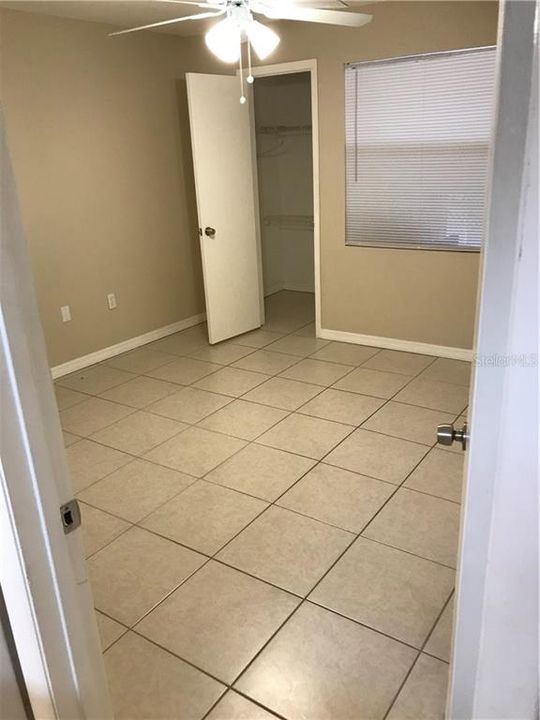 Vendido Recientemente: $120,000 (2 camas, 2 baños, 937 Pies cuadrados)