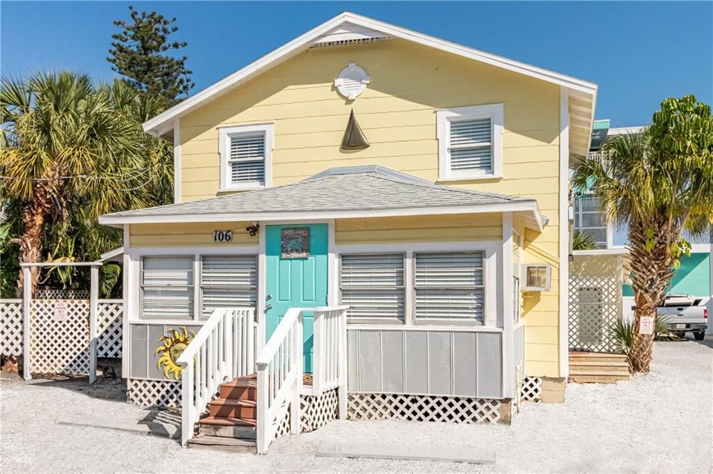 Recently Sold: $650,000 (0 beds, 0 baths, 1424 Square Feet)