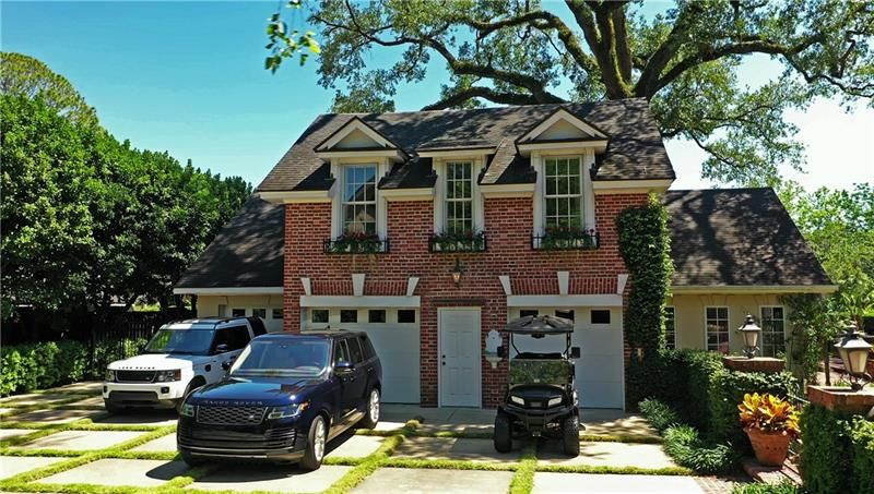 Vendido Recientemente: $3,499,000 (4 camas, 4 baños, 9793 Pies cuadrados)