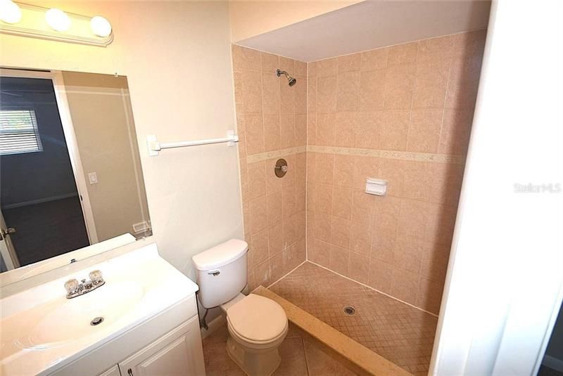 最近租的: $1,495 (3 贝兹, 2 浴室, 1277 平方英尺)