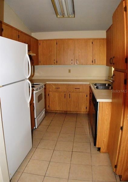 Recently Rented: $1,150 (3 beds, 2 baths, 1265 Square Feet)