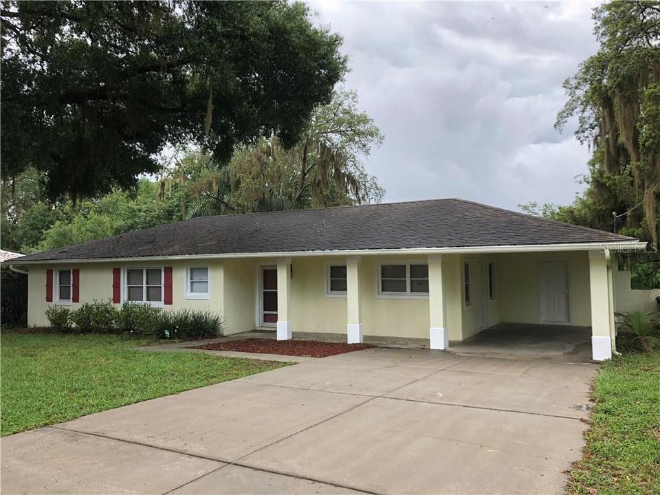 Recently Sold: $267,500 (4 beds, 2 baths, 1774 Square Feet)