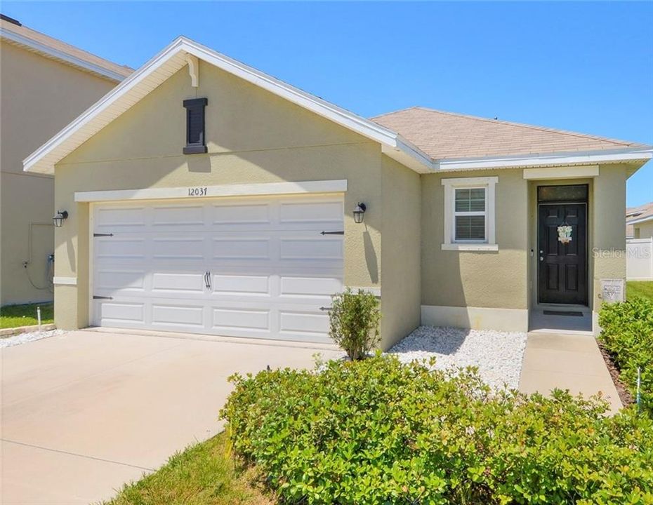 Recently Sold: $228,500 (3 beds, 2 baths, 1516 Square Feet)