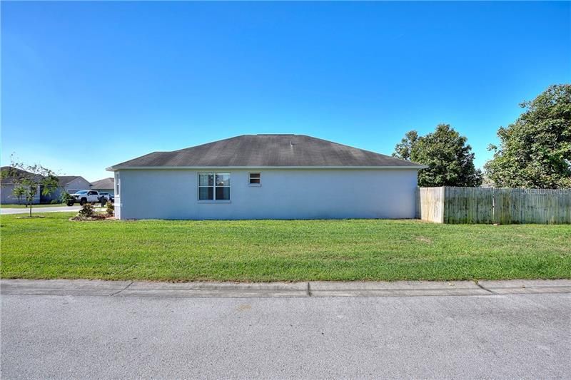 Recently Sold: $219,900 (4 beds, 2 baths, 1860 Square Feet)