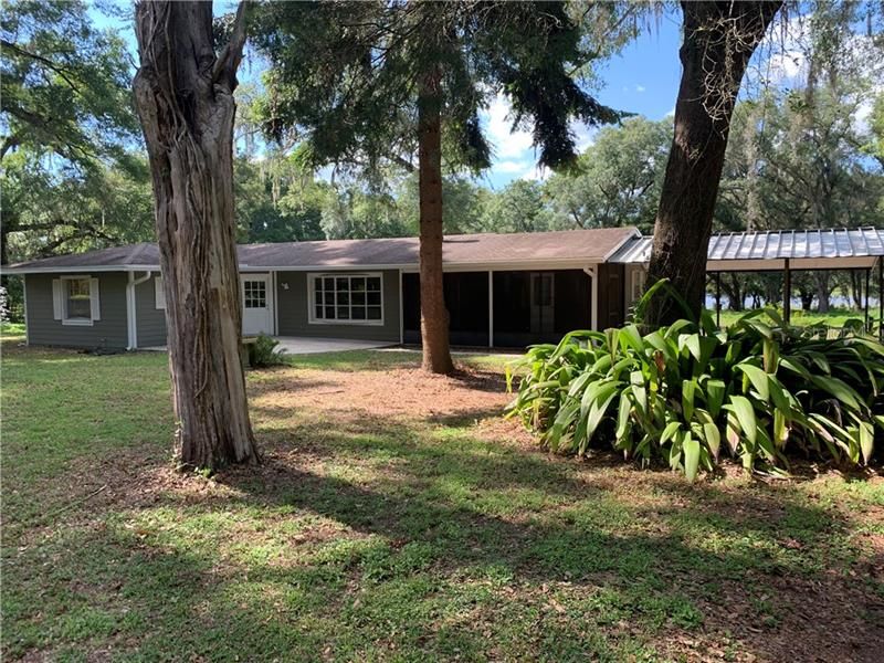 Recently Sold: $450,000 (4 beds, 3 baths, 1800 Square Feet)