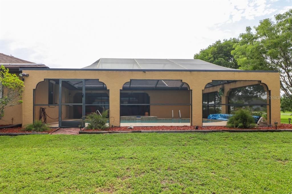 В аренду: $4,500 (3 спален, 2 ванн, 2697 Квадратных фут)