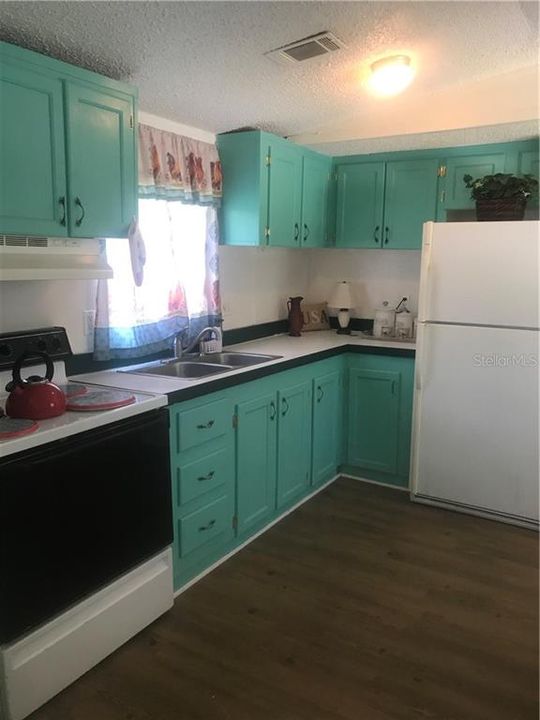 Recently Sold: $48,000 (2 beds, 2 baths, 672 Square Feet)