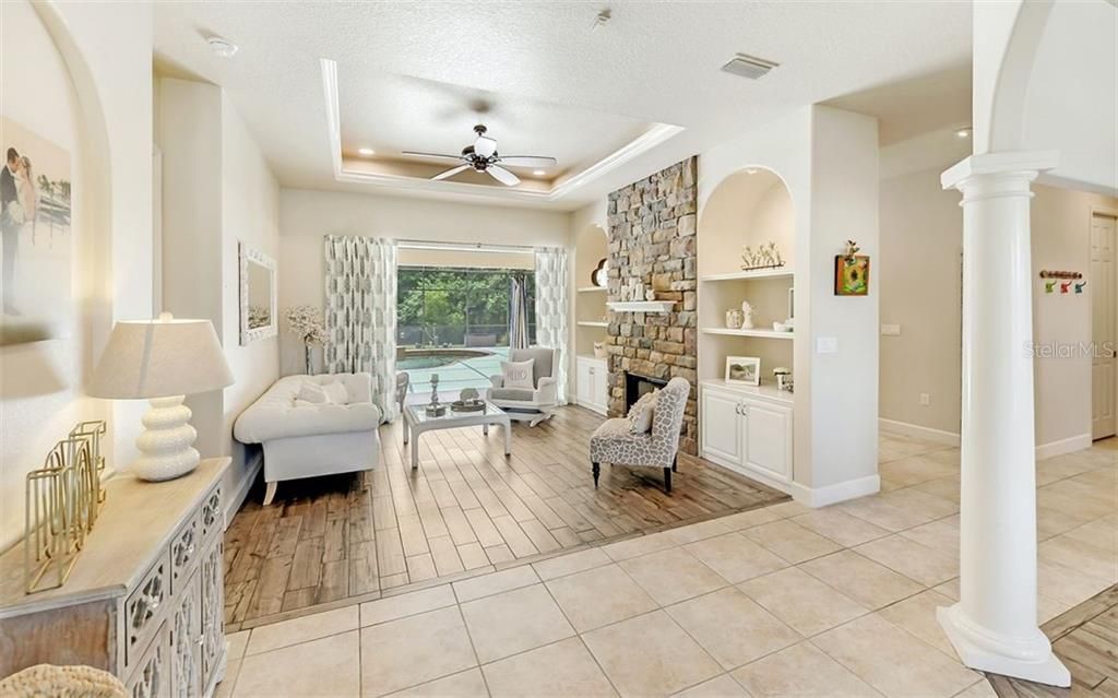 Recently Sold: $560,000 (4 beds, 3 baths, 2946 Square Feet)