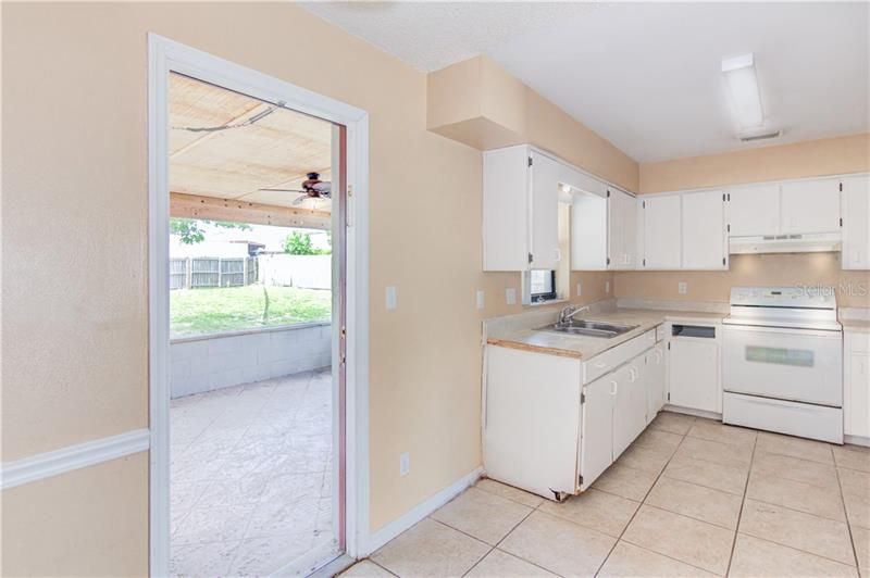 Recently Sold: $124,850 (3 beds, 1 baths, 1032 Square Feet)