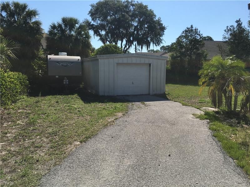 Recently Sold: $85,500 (2 beds, 2 baths, 1411 Square Feet)