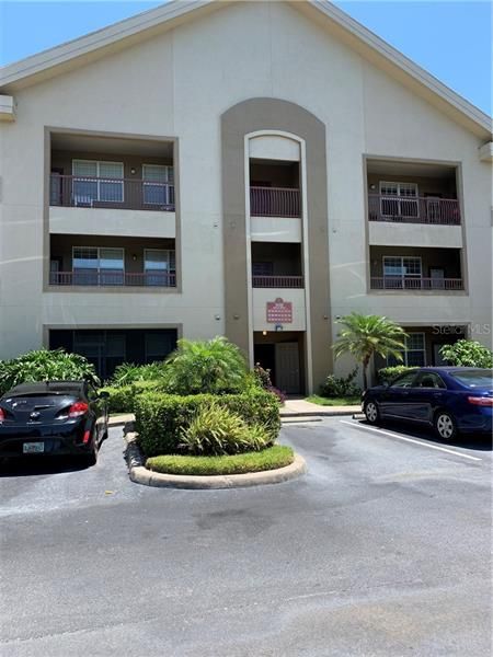 Recently Sold: $107,000 (1 beds, 1 baths, 868 Square Feet)