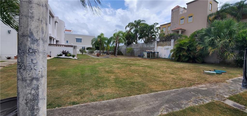 Vendido Recientemente: $55,000 (0.15 acres)