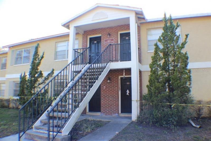 Recently Sold: $59,900 (2 beds, 1 baths, 899 Square Feet)