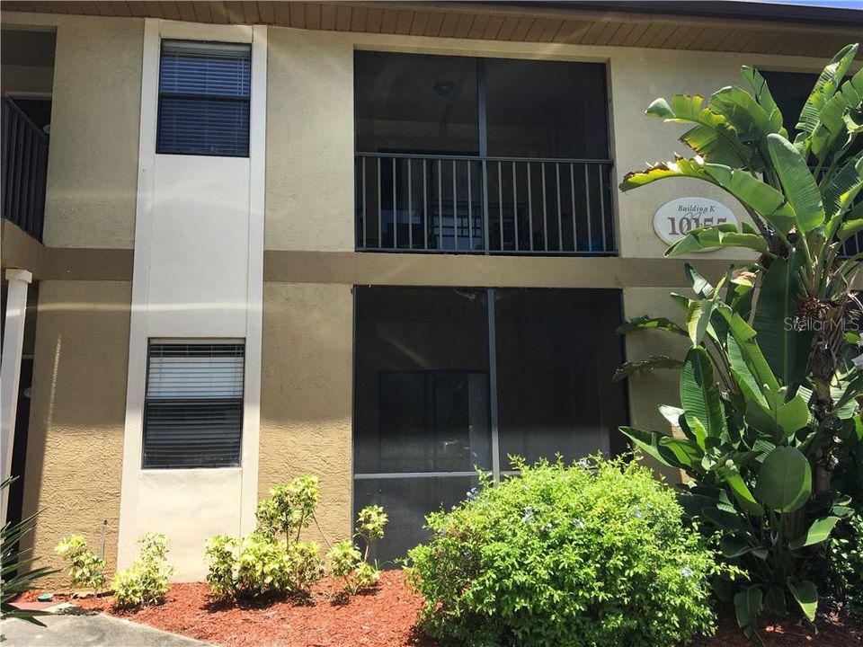 Recently Rented: $1,150 (2 beds, 2 baths, 1018 Square Feet)
