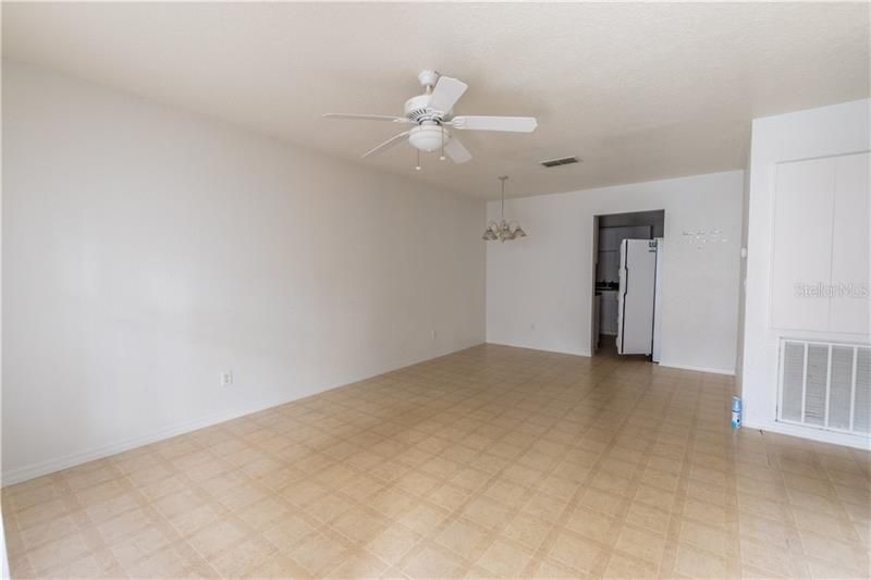 Recently Rented: $750 (2 beds, 2 baths, 899 Square Feet)