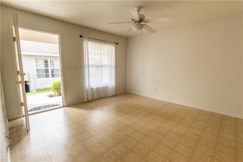 Recently Rented: $750 (2 beds, 2 baths, 899 Square Feet)