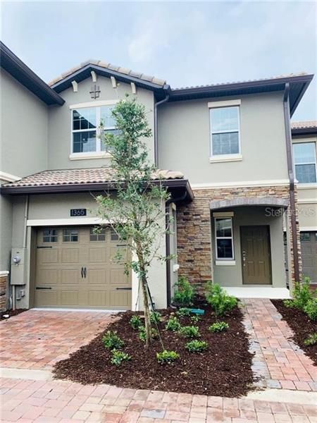 Recently Sold: $221,835 (3 beds, 2 baths, 1731 Square Feet)
