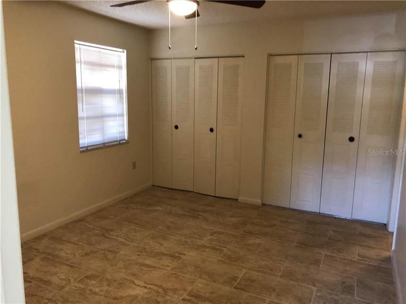 Recently Rented: $850 (2 beds, 1 baths, 960 Square Feet)