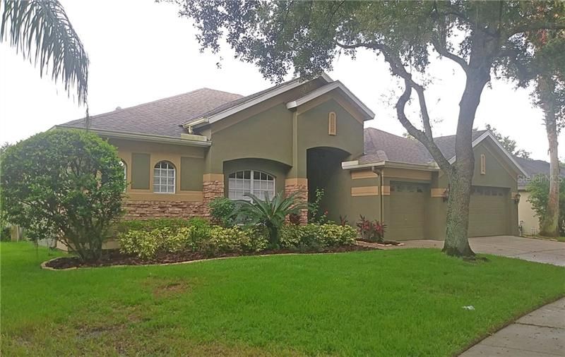 Recently Rented: $2,995 (4 beds, 3 baths, 3319 Square Feet)