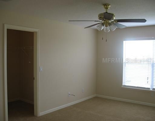 Recently Rented: $1,600 (3 beds, 3 baths, 2087 Square Feet)