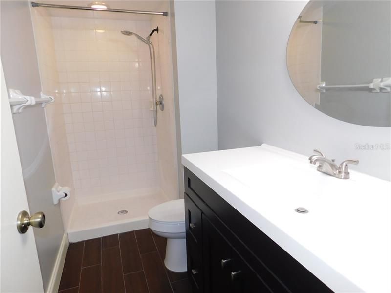 Недавно арендовано: $1,275 (2 спален, 2 ванн, 875 Квадратных фут)