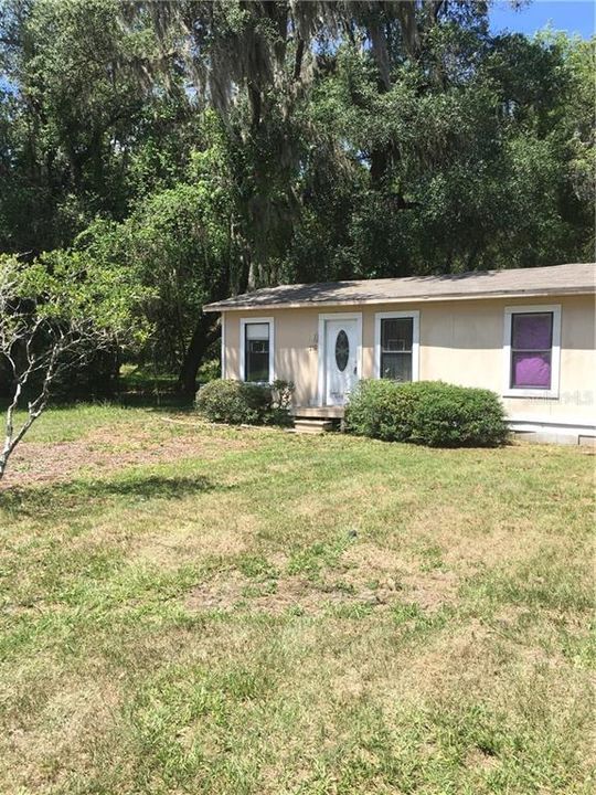 Recently Sold: $65,000 (3 beds, 2 baths, 1104 Square Feet)