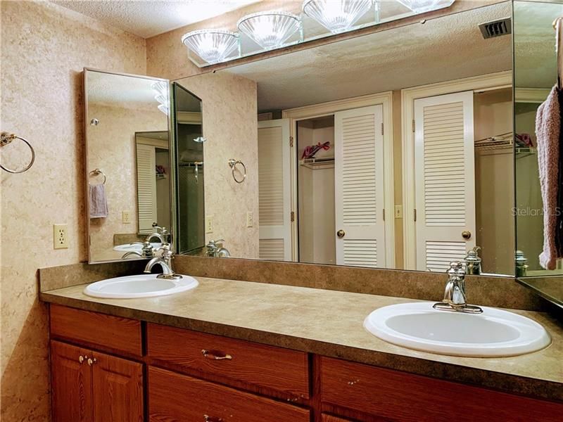 Недавно арендовано: $1,250 (2 спален, 2 ванн, 1272 Квадратных фут)