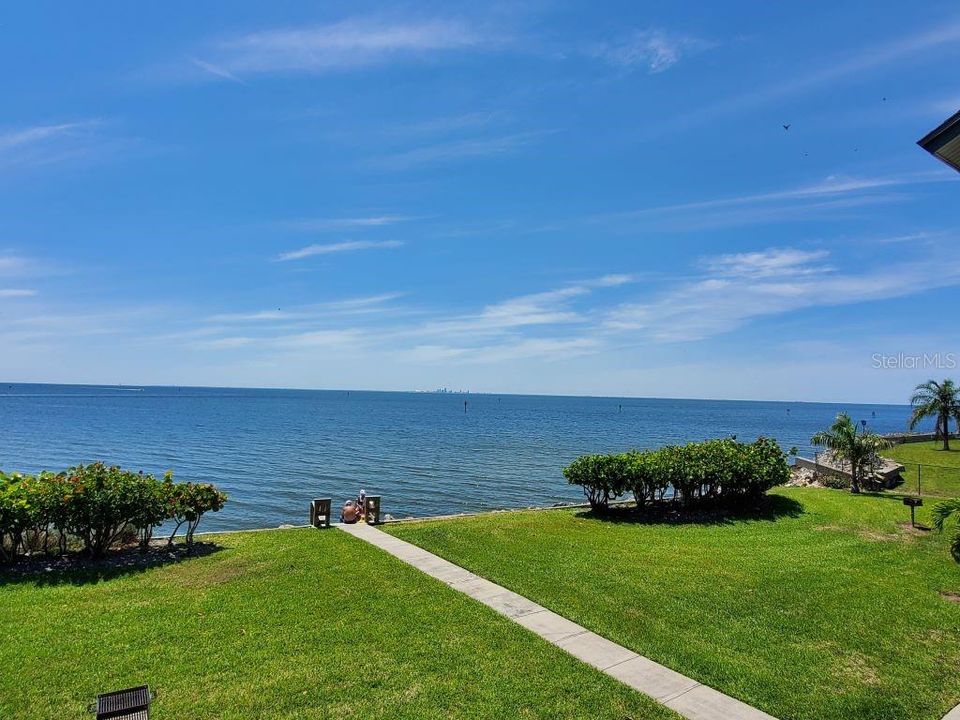 Recently Rented: $1,800 (2 beds, 2 baths, 1095 Square Feet)