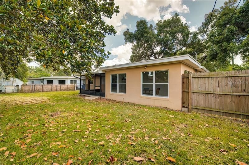 Recently Sold: $124,900 (3 beds, 2 baths, 1146 Square Feet)