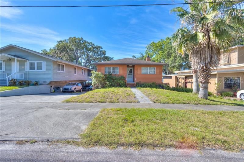 Recently Sold: $325,000 (2 beds, 2 baths, 1712 Square Feet)